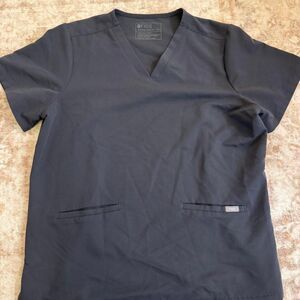Figs Women's Black and Navy Top